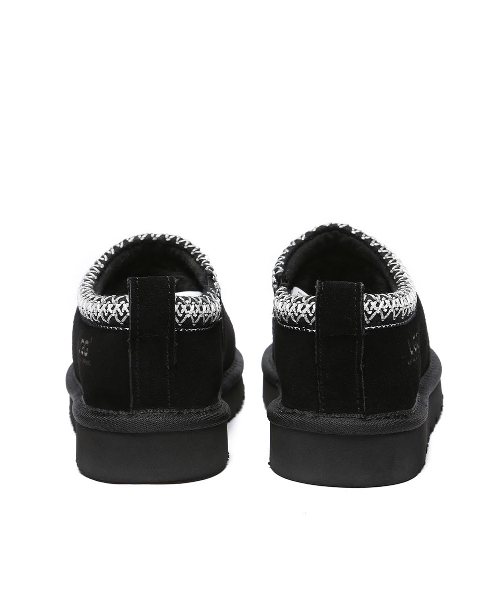 Womens black clearance ugg moccasins