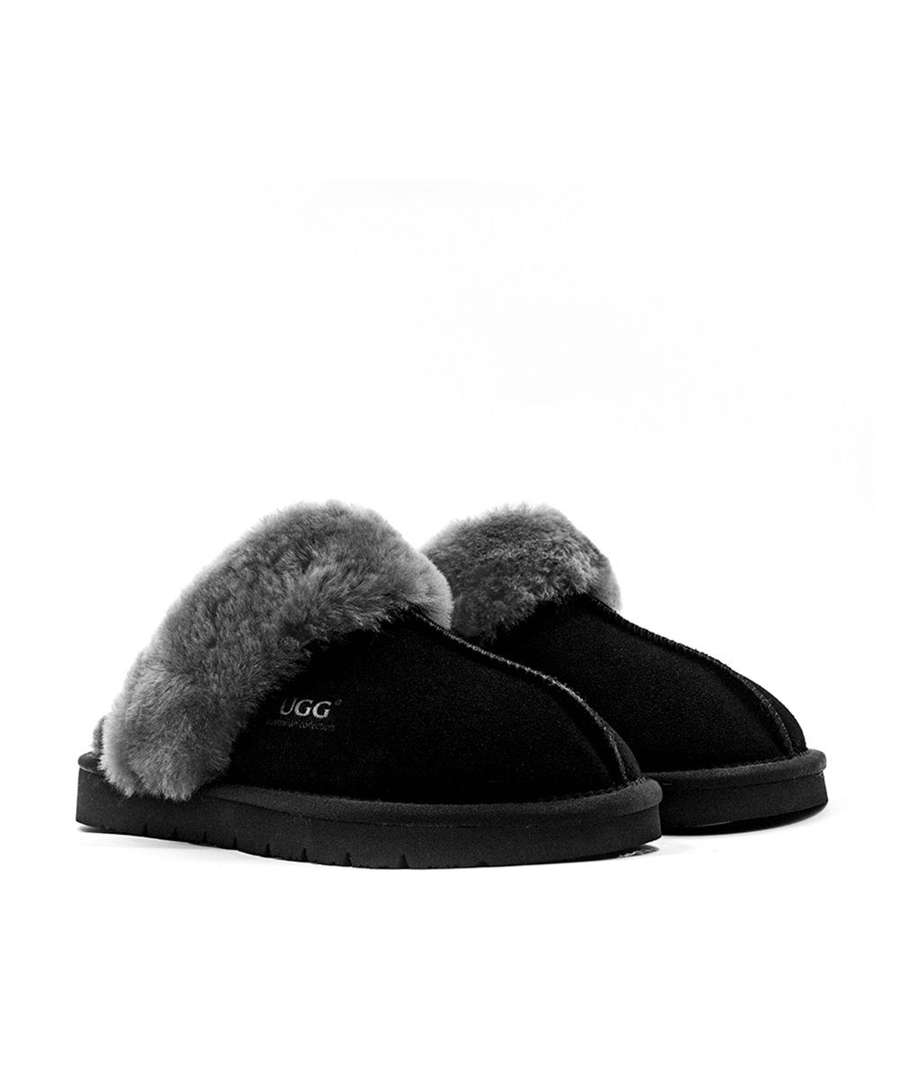 Uggs fuzzy 2025 flip flops